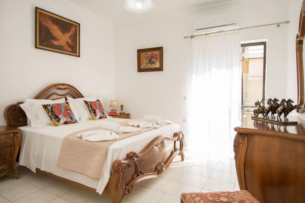 Dean Apartment At Zakynthos Town Exterior photo