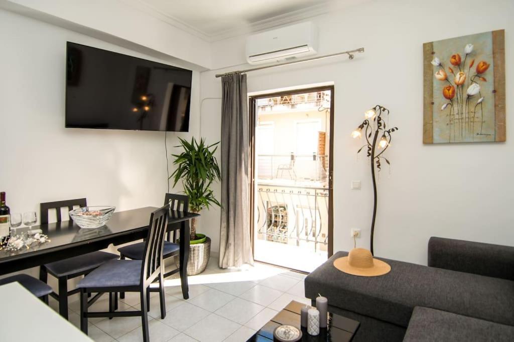 Dean Apartment At Zakynthos Town Exterior photo
