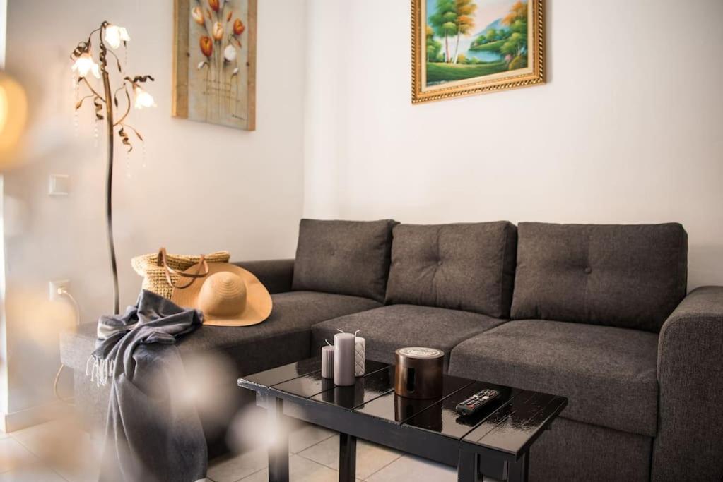 Dean Apartment At Zakynthos Town Exterior photo
